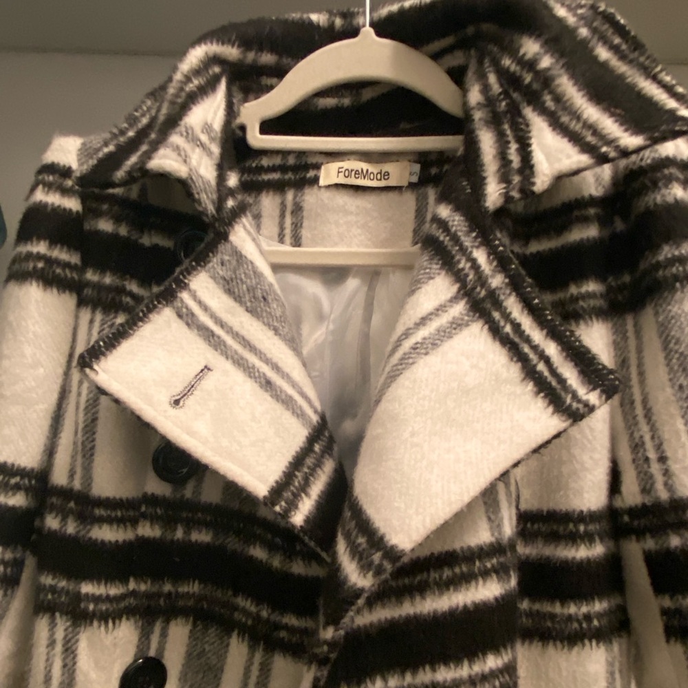 Winter coat - Picture 2 of 4